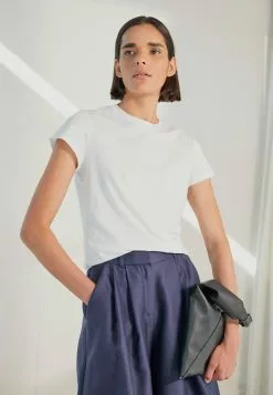 Filippa K Soft Tee - T-Shirts - White -[Merkevare] Salg 07743709ece347d0a8e6d96e5bb7d33e