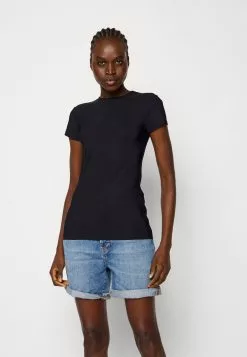 Filippa K Smooth Tee - T-Shirts - Black -[Merkevare] Salg 0dbe15a08e054b518f1f031331cb788b