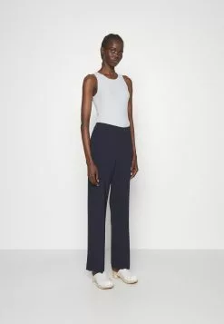 Filippa K Tank - Topper - Ice Blue -[Merkevare] Salg 10c7fbd5f00e4d0d8f916f1506409c14