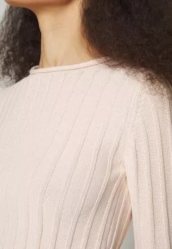 Filippa K Strikkegenser - Pale Rose -[Merkevare] Salg 19e7384ec91c44aa92ce3ca84b54de73