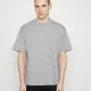 Filippa K Crewneck Tee - T-Shirts - Light Grey