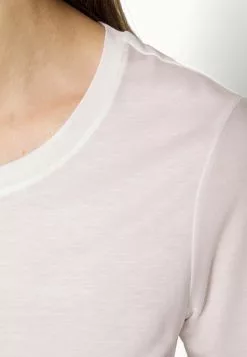 Filippa K Elena Tee - T-Shirts - White -[Merkevare] Salg 28f5990094044bb79e74315344066d2d