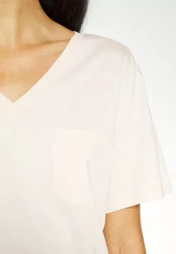 Filippa K V Neck Tee - T-Shirts - Pale Rose -[Merkevare] Salg 31c1718e5b8e4949b783956502300df3