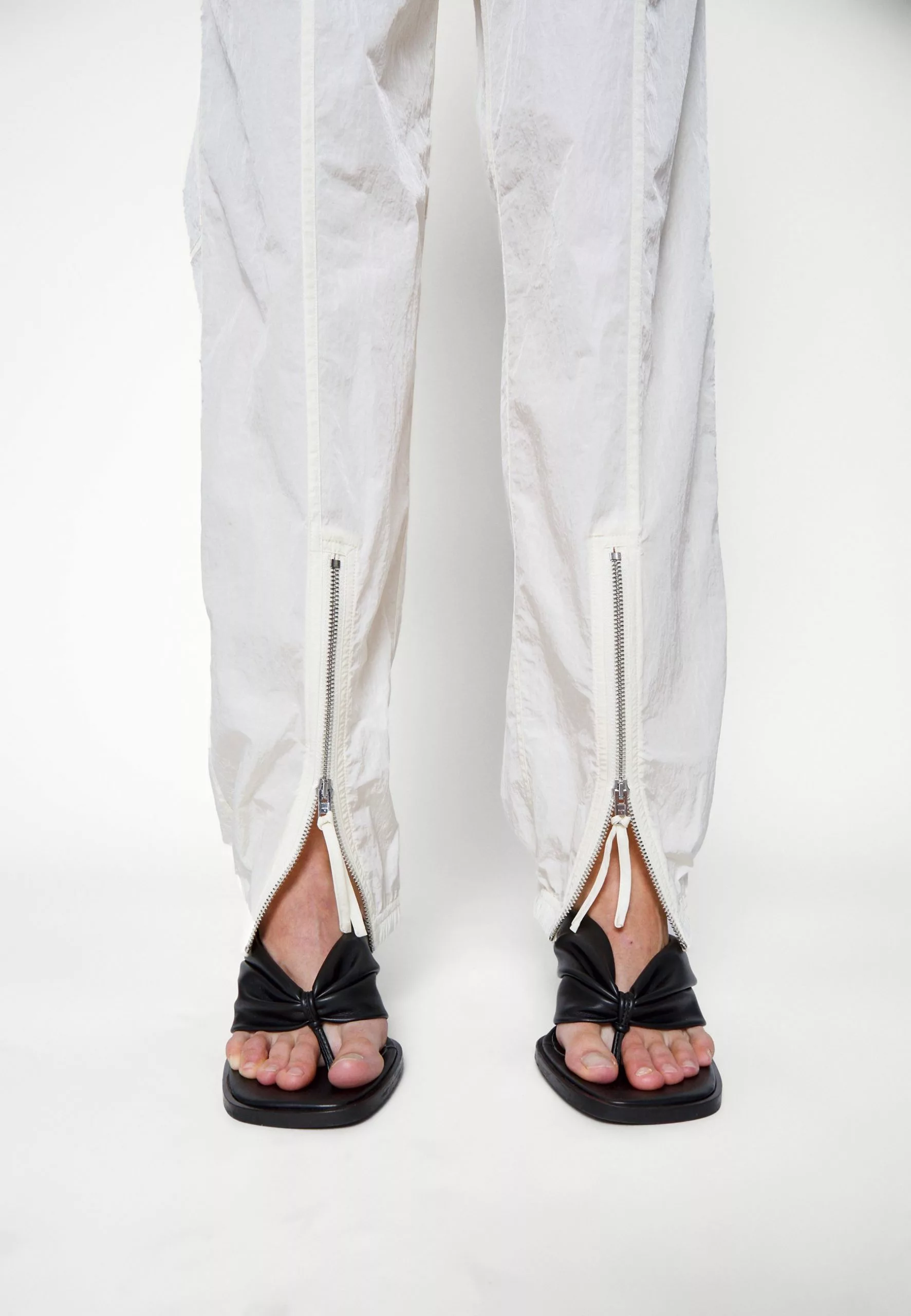 Filippa K Light Functional Trousers - Bukse - White Chalk 9 Filippa K Light Functional Trousers - Bukse - White Chalk - Bilde 7