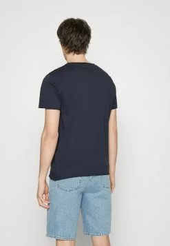 Filippa K Roll Neck Tee - T-Shirts - Storm Blue -[Merkevare] Salg 436bf5b513b2499fb5a9226a52dfbc82