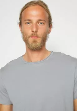 Filippa K Roll Neck - T-Shirts - Fog Blue -[Merkevare] Salg 448dd22378ee429f870eedbebb55b10e