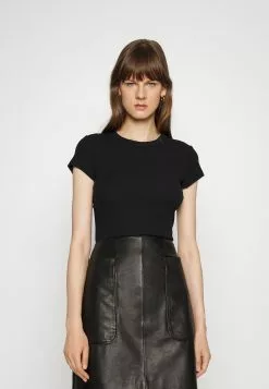 Filippa K Tee - T-Shirts - Black