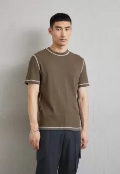 Filippa K T-Shirts - Forest Green