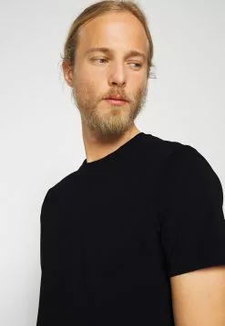 Filippa K Tee - T-Shirts - Black -[Merkevare] Salg 4999239c311b461cba75f3c3692109f0