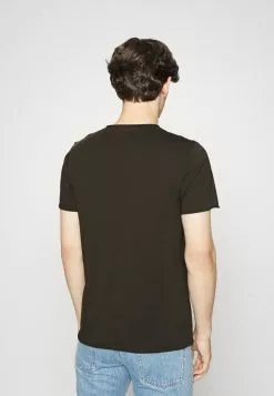 Filippa K Roll Neck - T-Shirts - Dark Forest Green -[Merkevare] Salg 592aacc0cfe049ae834824d1f25c72a7