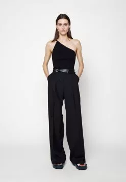 Filippa K Seamless - Topper - Black -[Merkevare] Salg 5fc52e39bcb543e2ab6ce899f0530057
