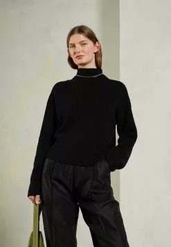 Filippa K Willow - Strikkegenser - Black