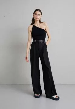 Front -[Merkevare] Salg 84a6c181e57748bf83fcce5311eeb2bc