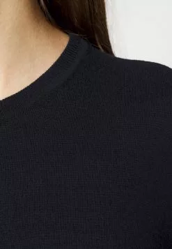 Filippa K Cardigan - Cardigan - Navy -[Merkevare] Salg 8986ed6bb7a4437f9c2483732531ce3b