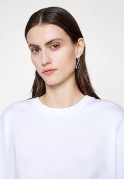 Filippa K Loose Fit Tee - T-Shirts - White -[Merkevare] Salg 8e35362f8cc54a18934f5d44ca2a1b5d