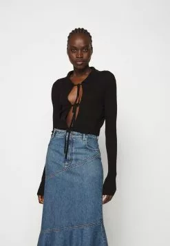 Filippa K Cropped Tie Cardigan - Cardigan - Black -[Merkevare] Salg 9b61293730ee47338bb3ebd814ea6fa1