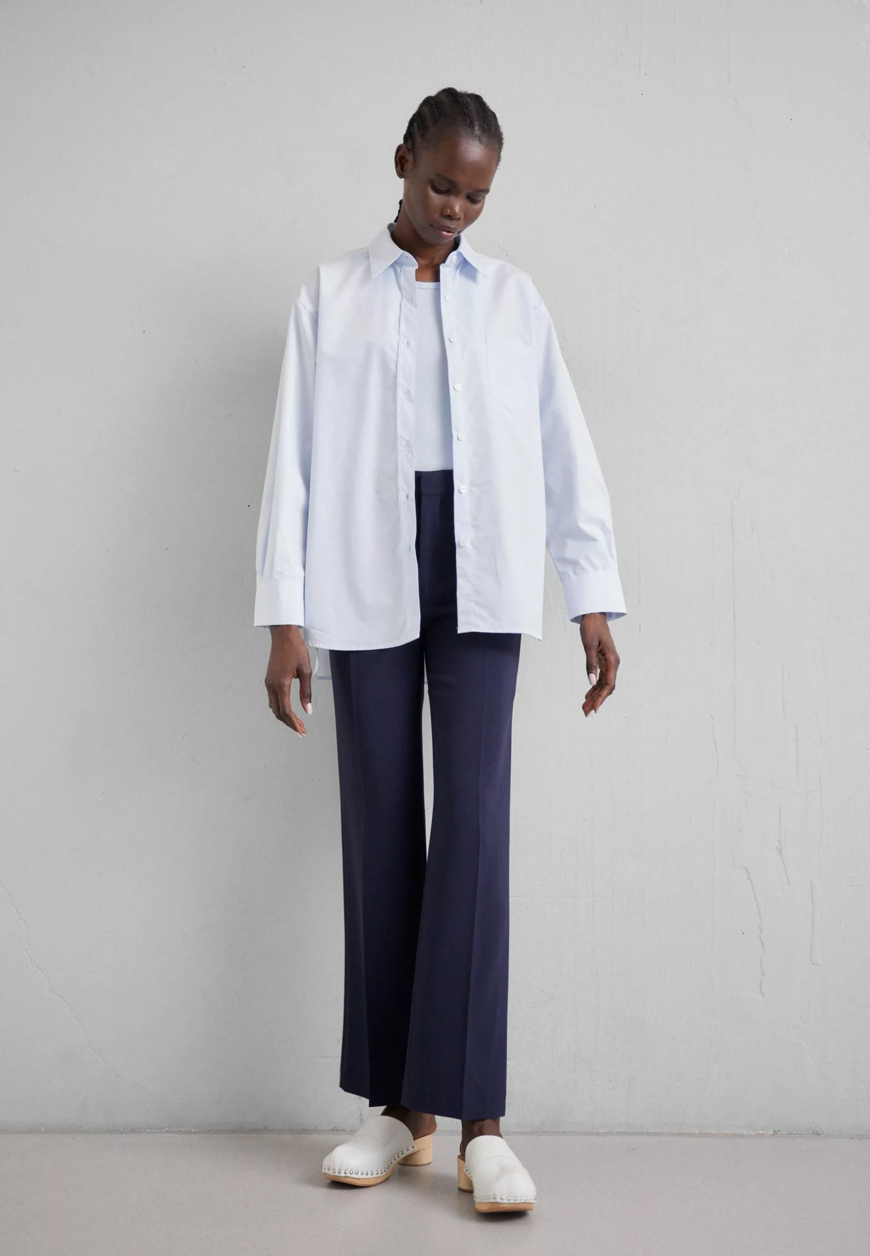 Filippa K Sammy- Skjorte - Soft Blue 4 Filippa K Sammy- Skjorte - Soft Blue - Bilde 2