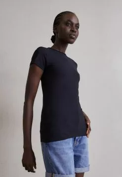 Filippa K Smooth Tee - T-Shirts - Black