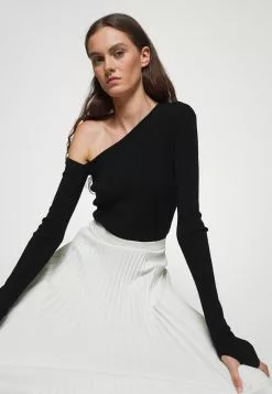 Filippa K Nicole - Strikkegenser - Black -[Merkevare] Salg ae7cfef782e54a1c977c0db0c537e4e7