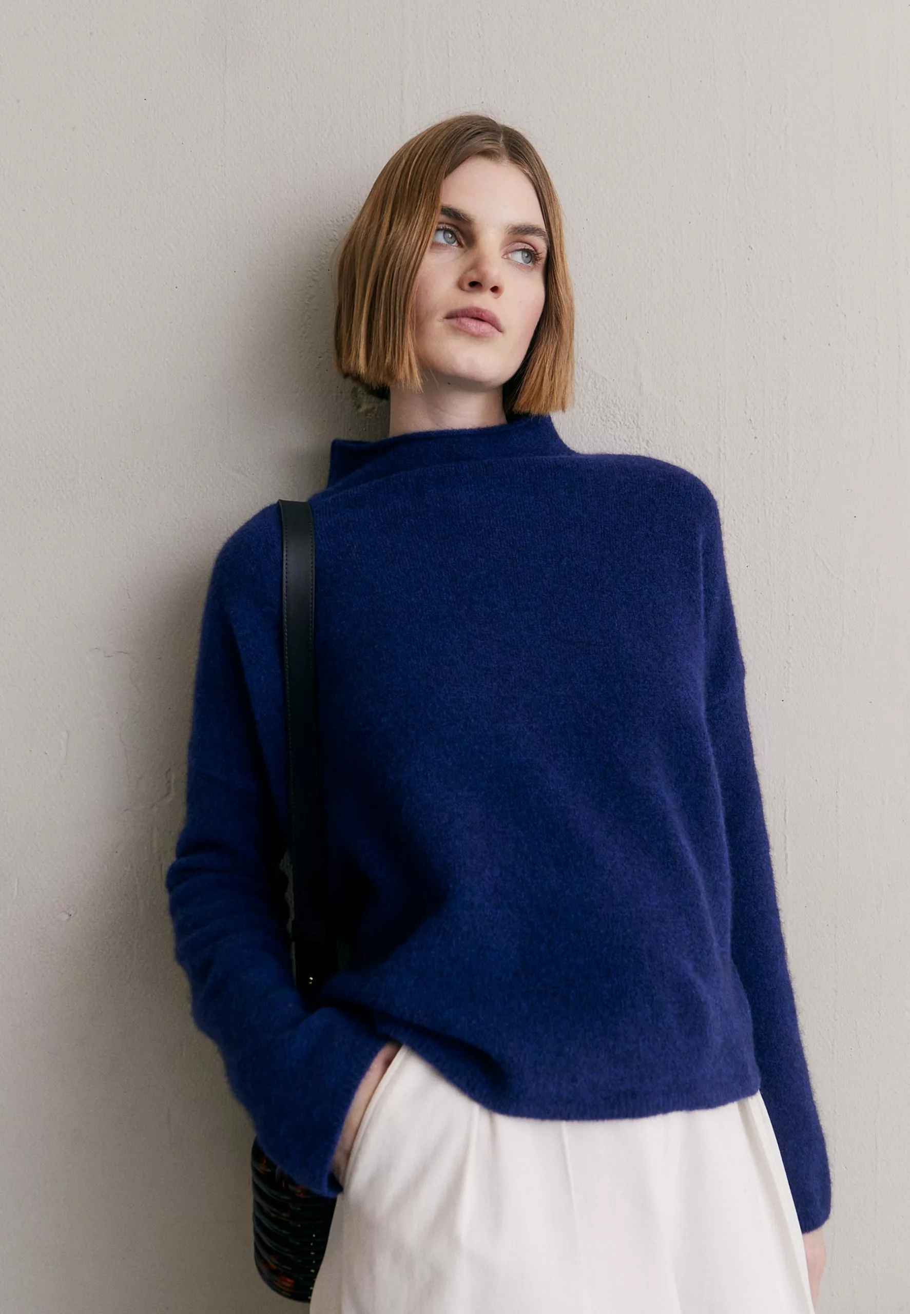 Filippa K Mika Funnelneck - Strikkegenser - Pacific Blue 3 Filippa K Mika Funnelneck - Strikkegenser - Pacific Blue