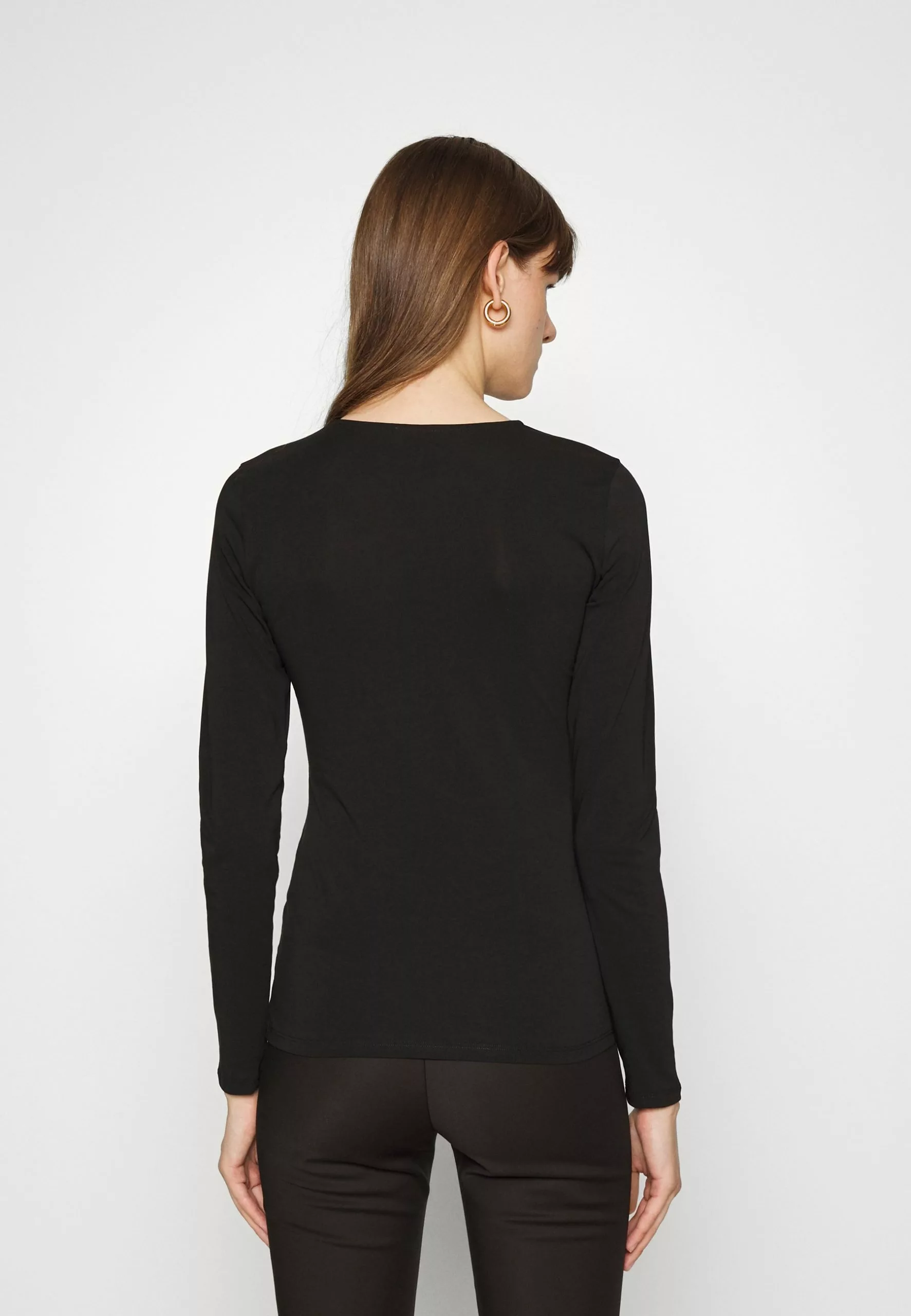 Filippa K Long Sleeve - Topper Langermet - Black 5 Filippa K Long Sleeve - Topper Langermet - Black - Bilde 3