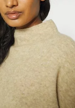 Filippa K Ximena - T-Shirts - Beige Melange -[Merkevare] Salg c49258d5111e42f5b9acad0abfcb1b96