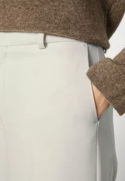 Filippa K Hutton Trouser - Bukse - Ivory -[Merkevare] Salg ccb20f57681546ce9896e567d662c796