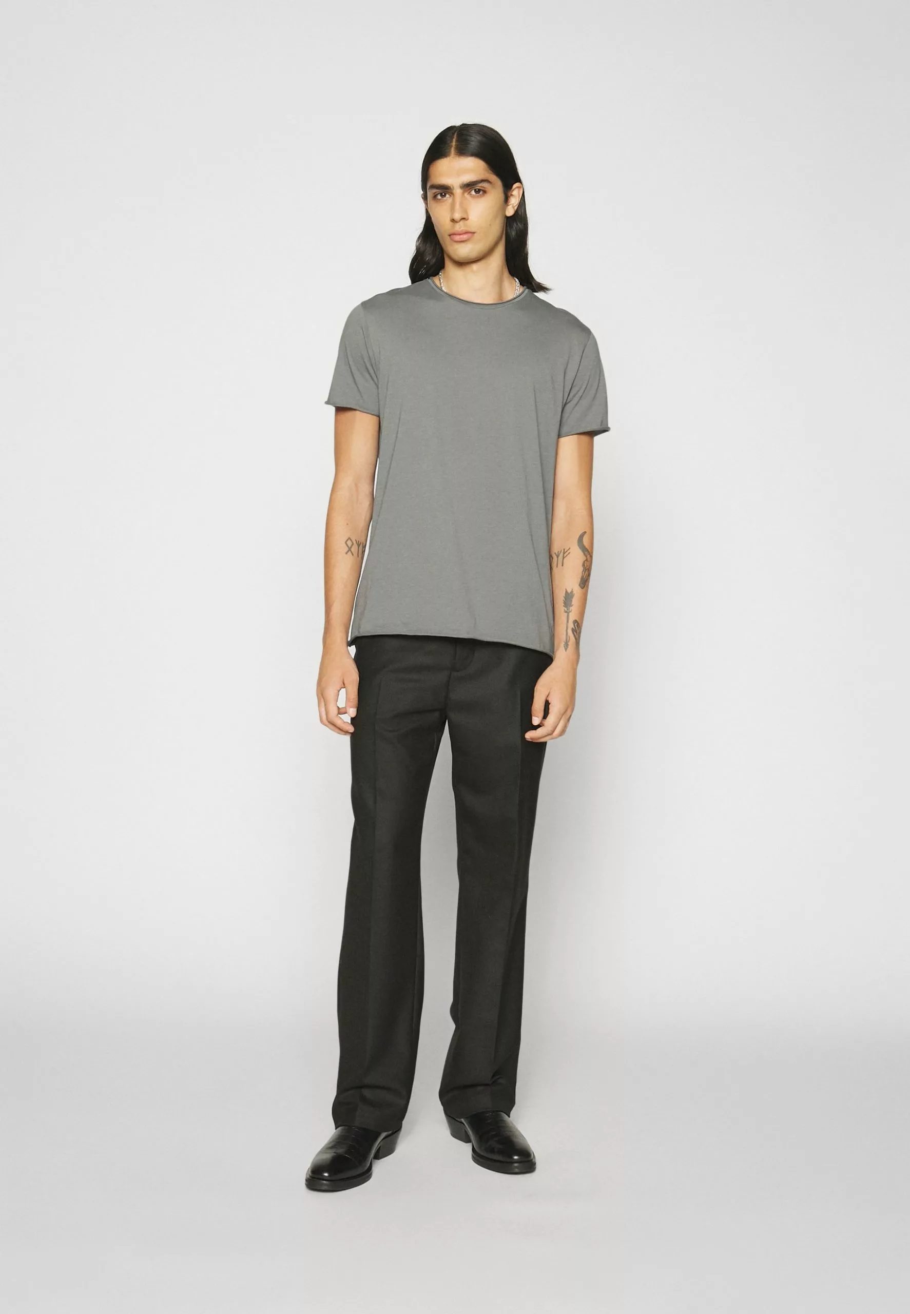 Filippa K Roll Neck - T-Shirts - Smoke Gree 7 Filippa K Roll Neck - T-Shirts - Smoke Gree - Bilde 5