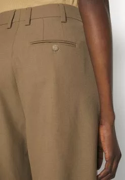 Filippa K Darcey Trousers - Bukse - Nougat -[Merkevare] Salg d8df7f53bb244386a9ecb01e0dbafd8b