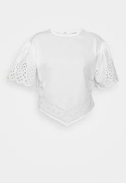 Filippa K Short Sleeve Embroidery - Bluse - White -[Merkevare] Salg db79a8921c5f4f4da4a9a31a13cd6770