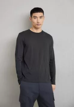 Filippa K Roll Neck - Topper Langermet - Black