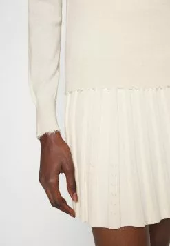 Filippa K Natalia - Strikkegenser - Ivory -[Merkevare] Salg e2219af74b1a40448a5ed7e17d328491