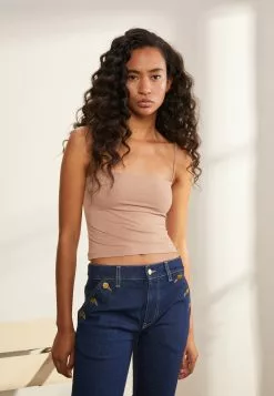 Filippa K Spaghetti Bandeau - Topper - Almond