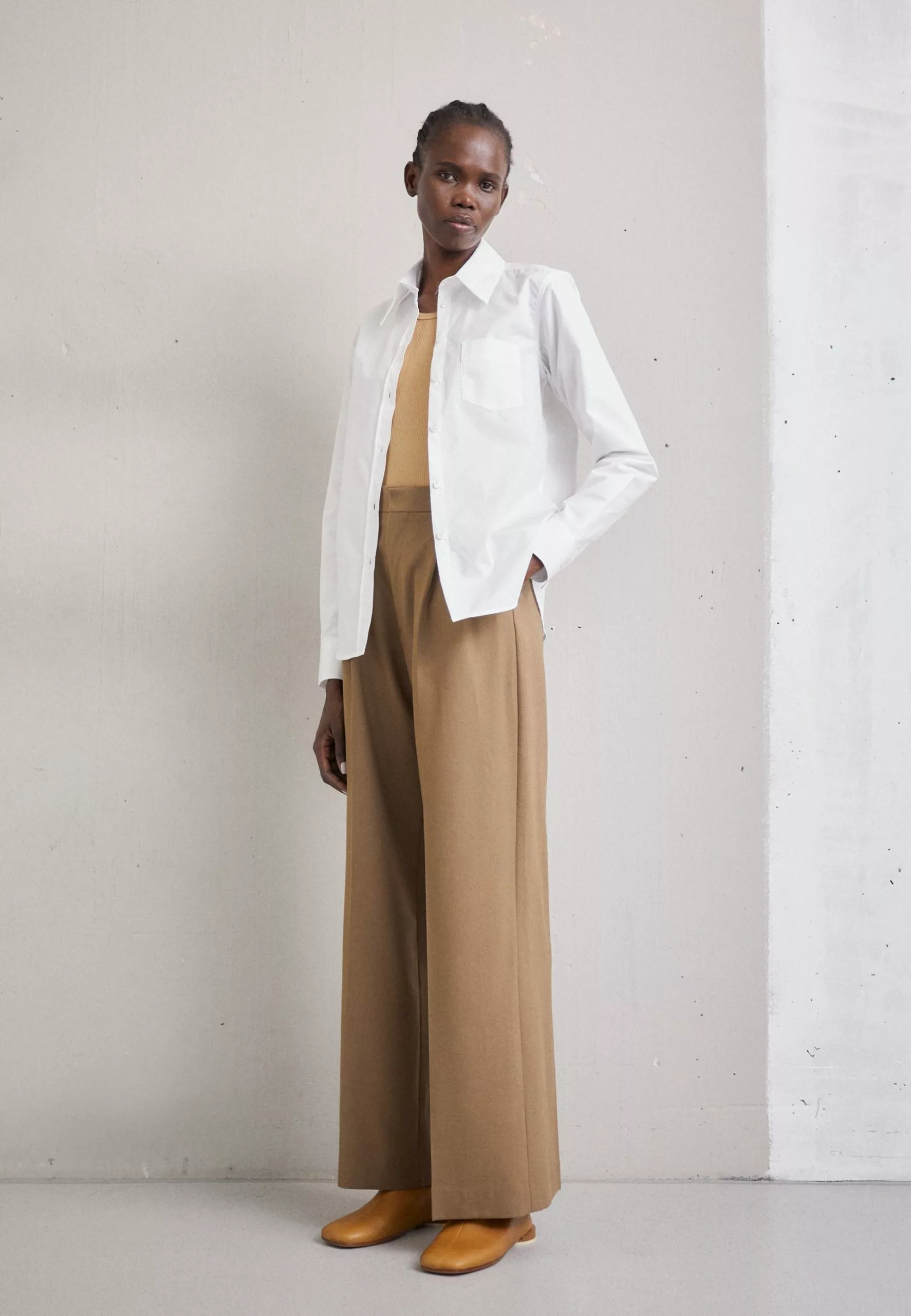 Filippa K Skjorte - White 4 Filippa K Skjorte - White - Bilde 2