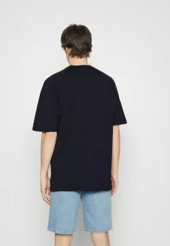 Filippa K Raglan Crewneck Tee - T-Shirts - Nigh Sky -[Merkevare] Salg f3ca0a3af51741a2a9777055a6b76571