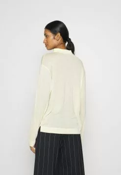Filippa K Collar- Poloskjorter - Vanilla -[Merkevare] Salg f7b5584ec69843f08343fba68c736f9b